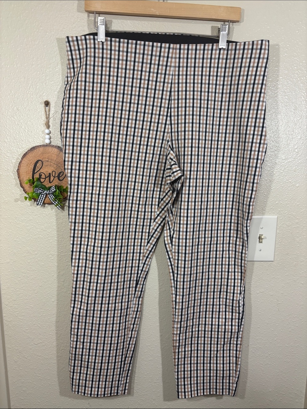 A New Day Plaid High Rise Cropped Pants size 16